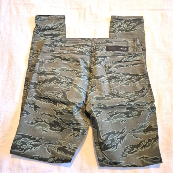 Hurley women's size 30 x 30 reversible camo & black pants with stretch VGUC - Picture 4 of 9